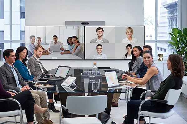Video Conferencing in Large Meeting Rooms